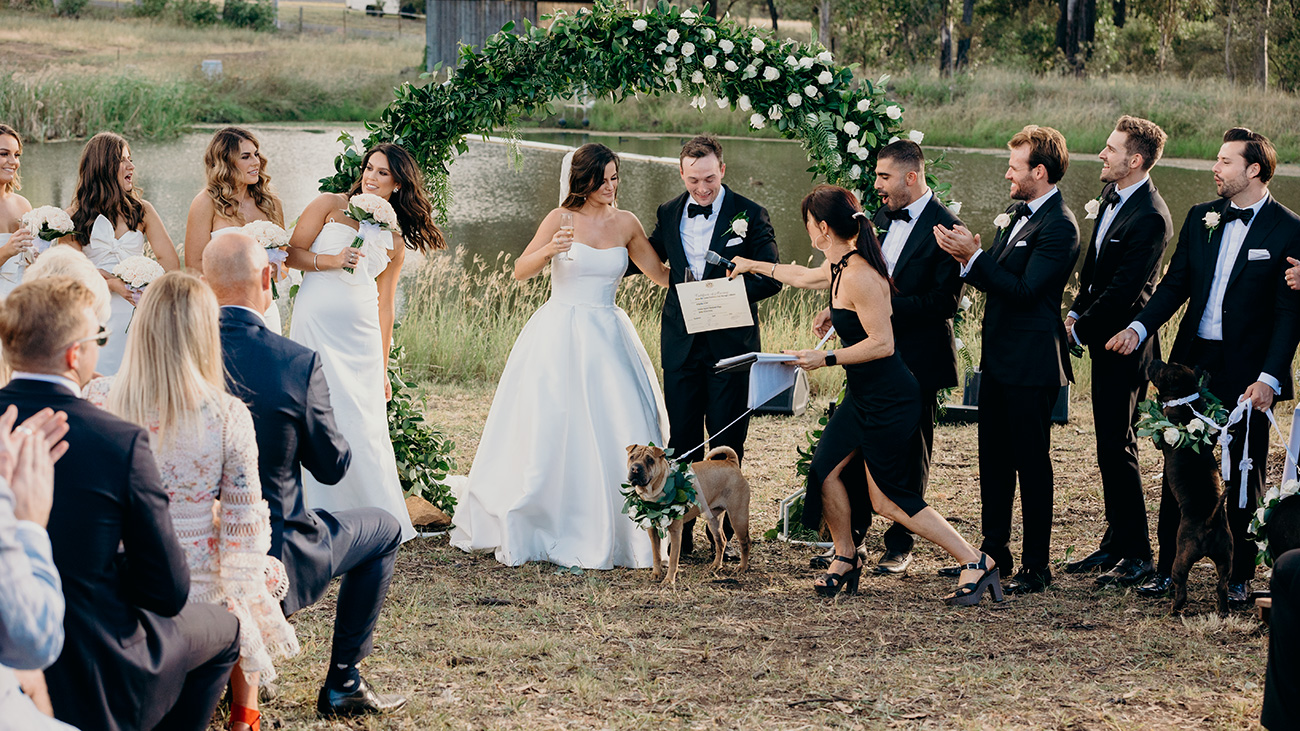Byron Bay Wedding Celebrant image with bride and groom